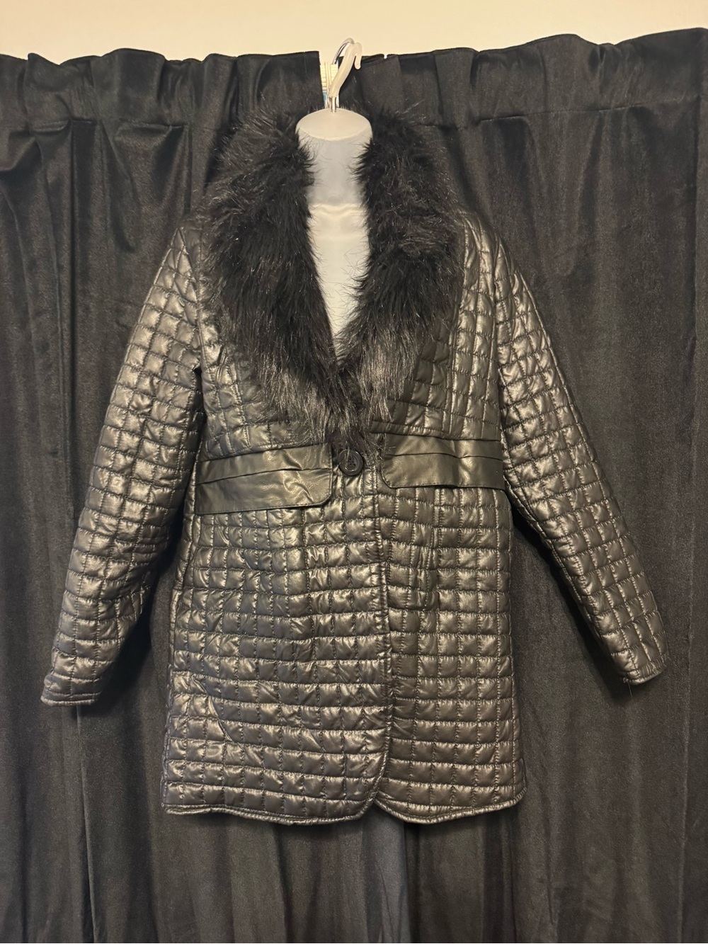 WEN Black Quilted Puffer Coat with Faux Fur Shawl Collar